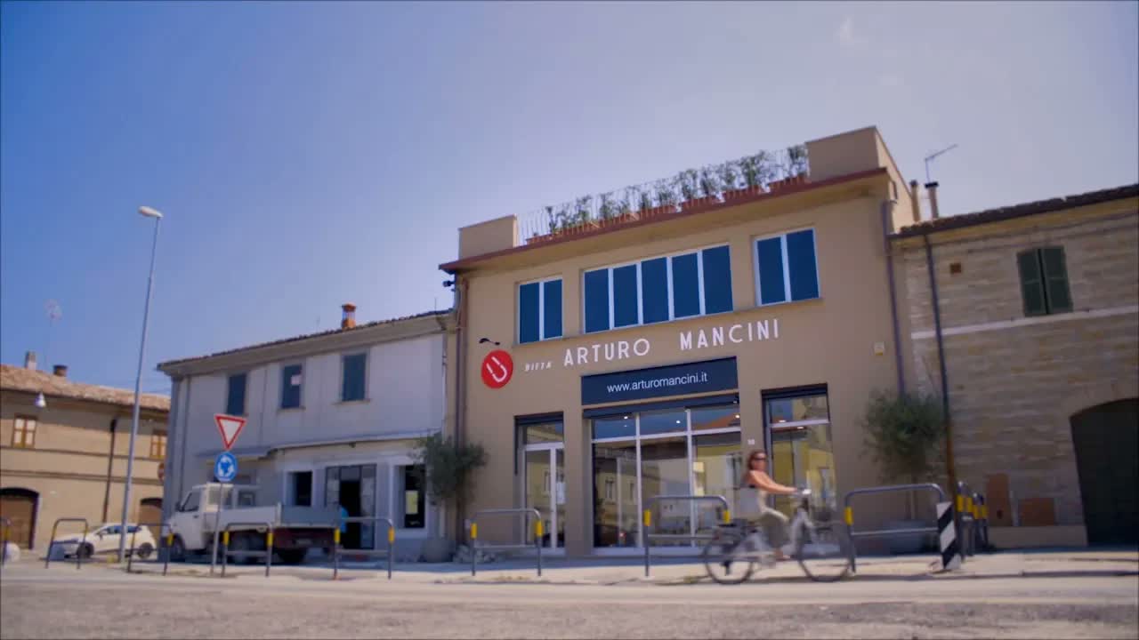 Arturo Mancini  Company